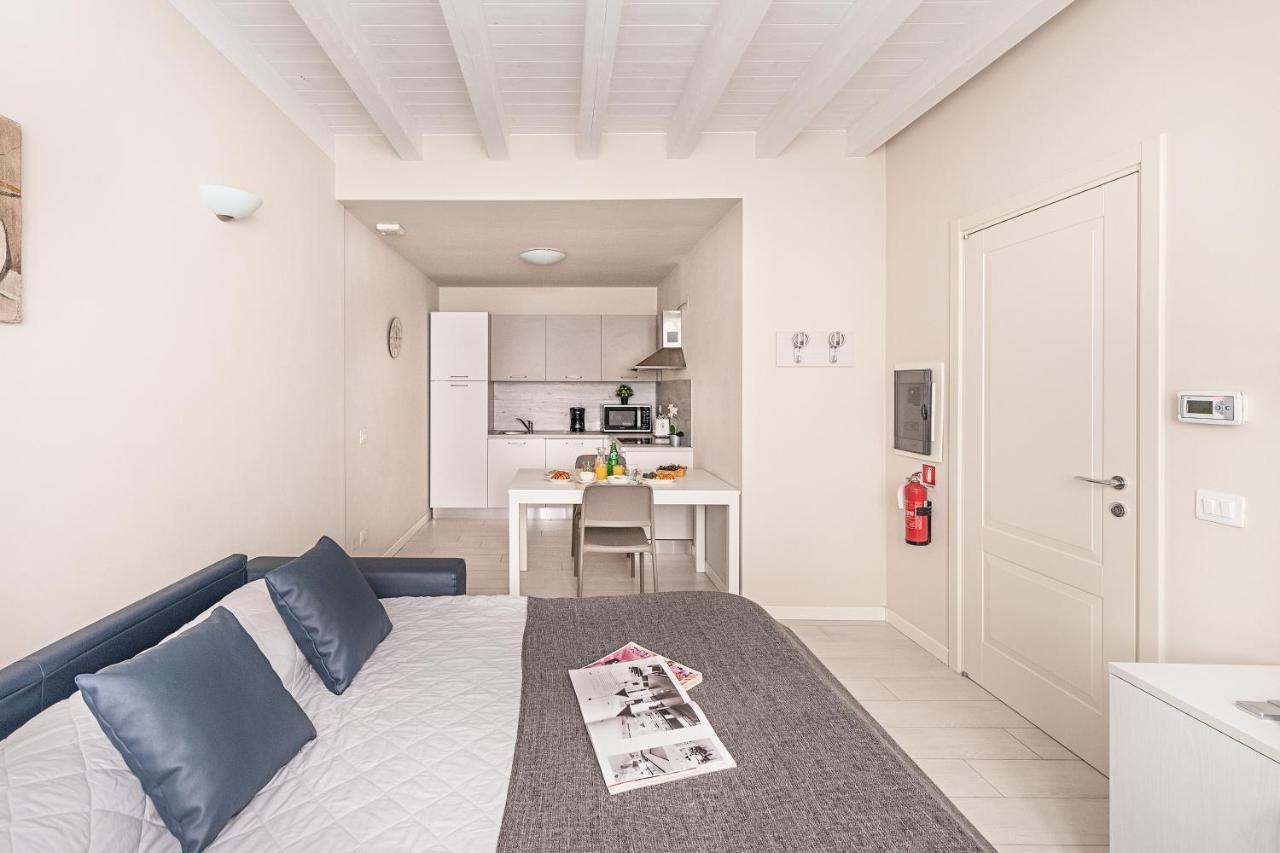 Corte Benaco By Wonderful Italy Toscolano Maderno Exterior photo