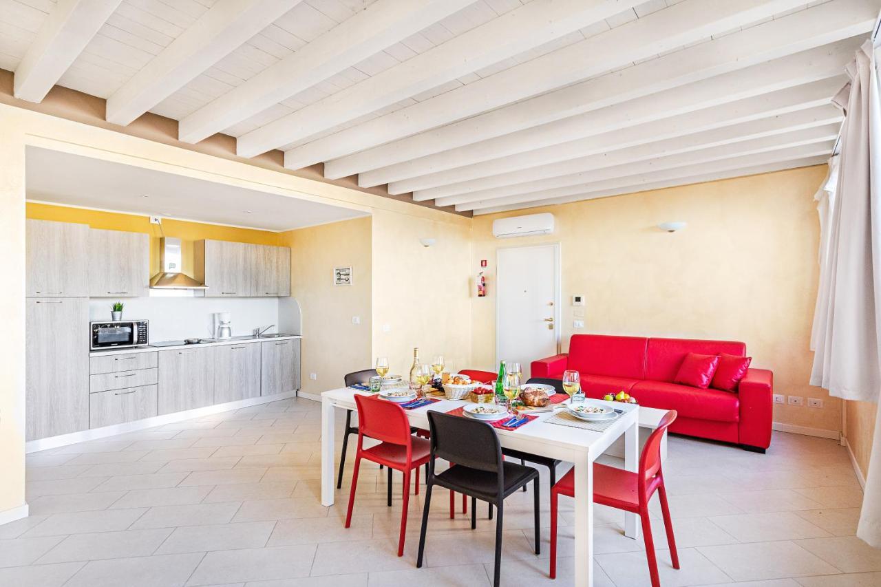 Corte Benaco By Wonderful Italy Toscolano Maderno Exterior photo