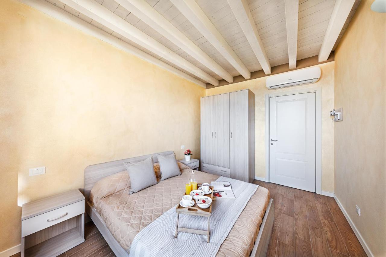 Corte Benaco By Wonderful Italy Toscolano Maderno Exterior photo