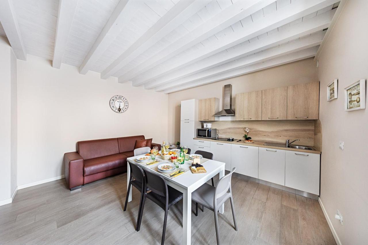 Corte Benaco By Wonderful Italy Toscolano Maderno Exterior photo